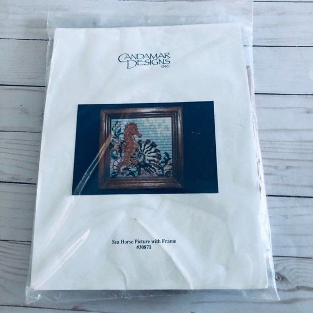 Candamar Designs Inc, Sea Horse w/ 6”x6” wood frame 30871 Kit